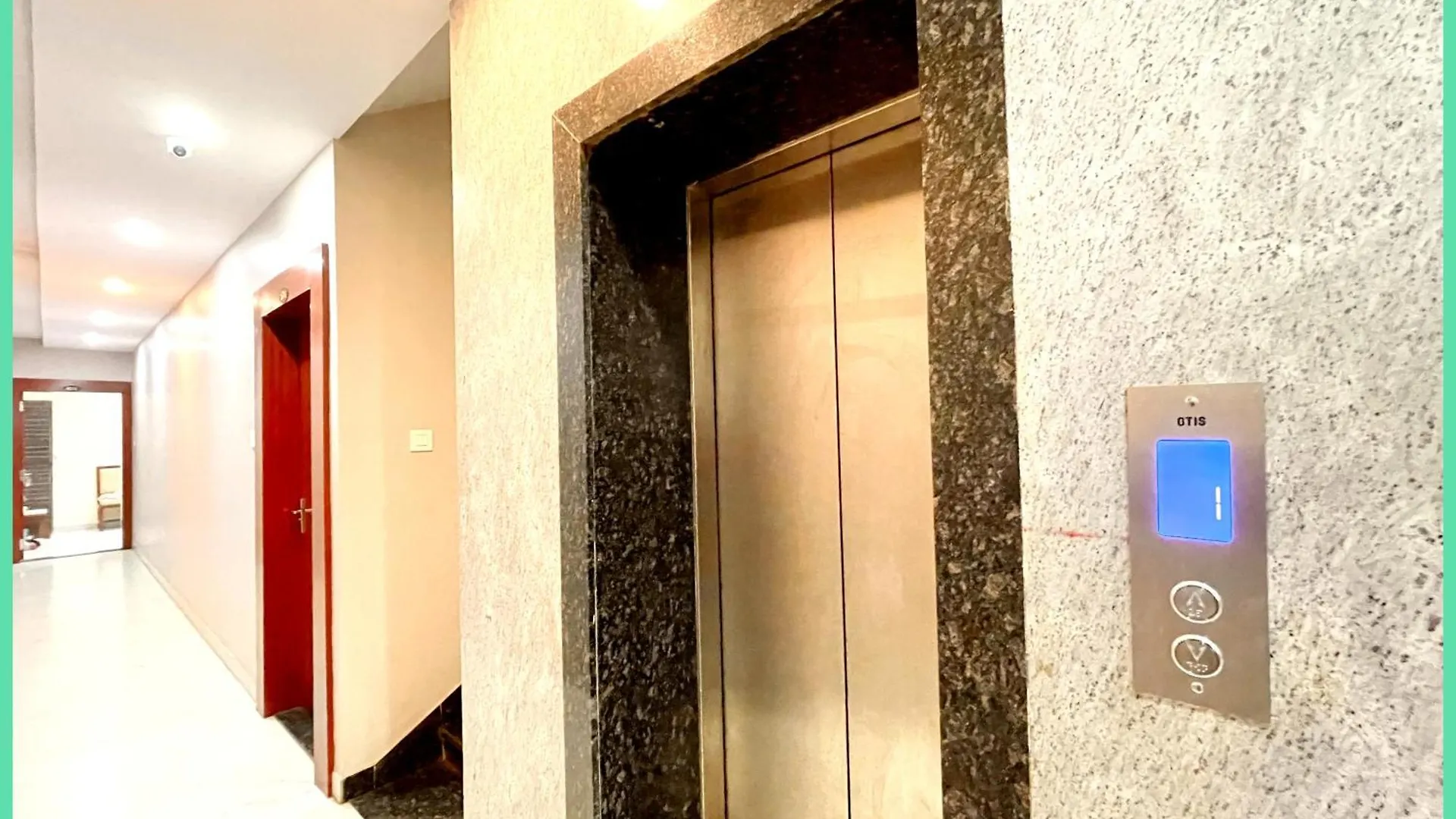 Hotel Nandini Palace ! Varanasi ! ! Fully-Air-Conditioned-Hotel Family-Friendly-Hotel, Near-Kashi-Vishwanath-Temple And Ganga Ghat