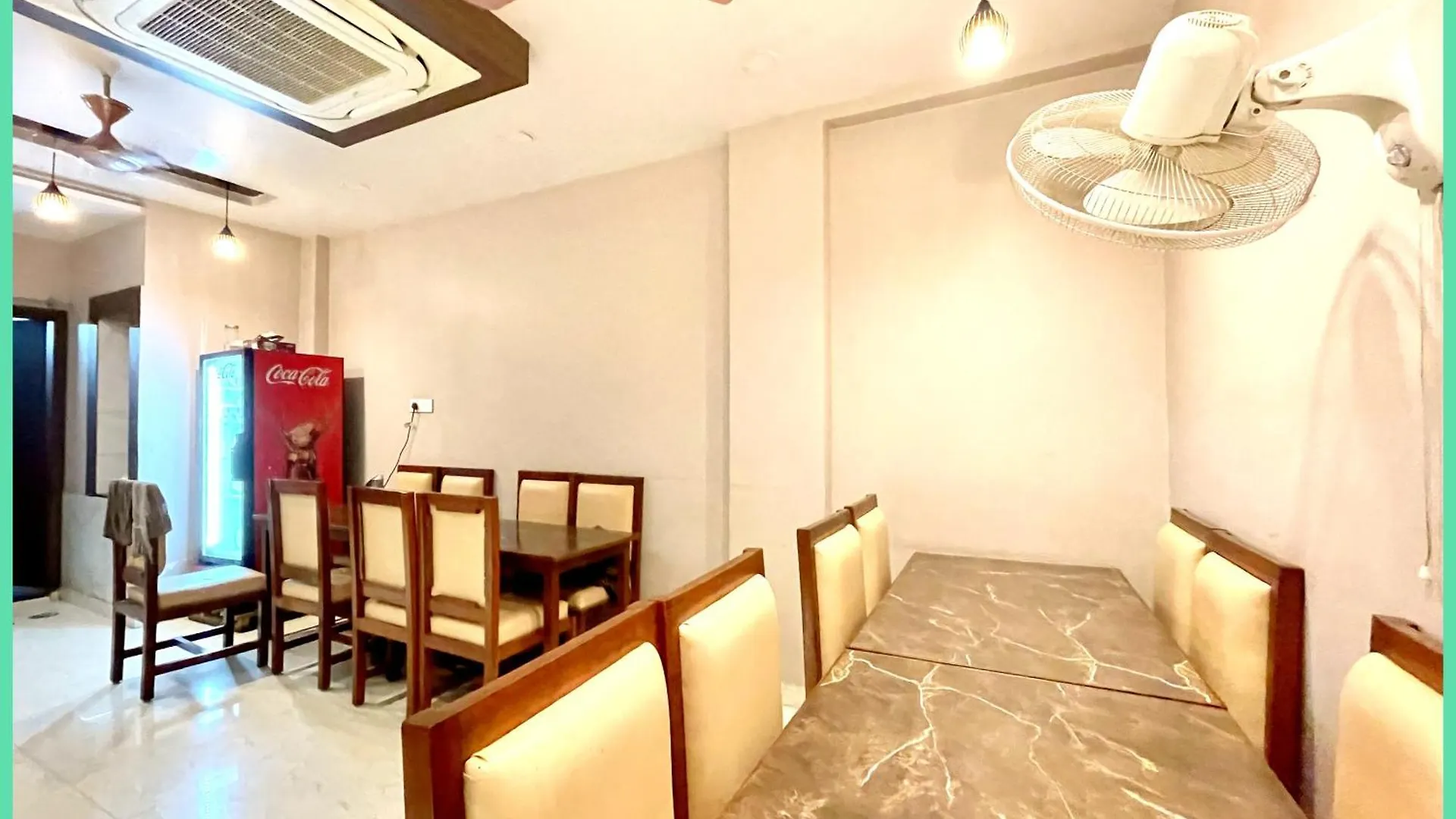 Hotel Nandini Palace ! Varanasi ! ! Fully-Air-Conditioned-Hotel Family-Friendly-Hotel, Near-Kashi-Vishwanath-Temple And Ganga Ghat